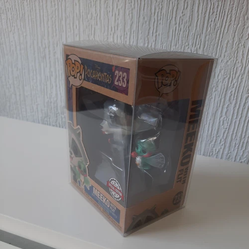 Disney pocahontas Meeko with Flit  funko pop vinyl figure 233