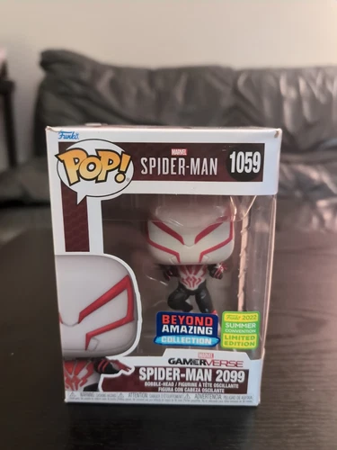 Funko Pop #1059 SDCC Exclusive Spider-Man 2099 Gamerverse - Box Dmg (See Photos)
