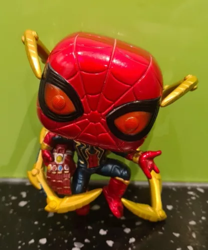 Funko POP #574 Iron Spider Nano Gauntlet Spiderman - Marvel Avengers Endgame