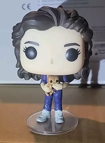 Funko Pop! Alien - Ripley Holding Jonesy #733 Alien 40th Anniversary No Box
