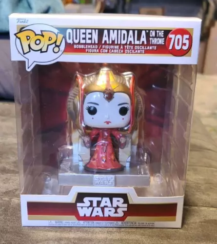 Funko Pop! Deluxe: Star Wars - Queen Amidala on the Throne #705