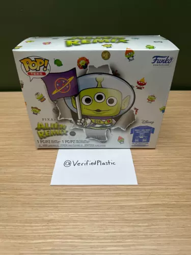 Funko POP! Disney: Alien Remix - Buzz Lightyear #749 T-Shirt XXL Target Excl.