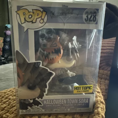 Funko Pop! Disney Kingdom Hearts Halloween Town Sora #328 Hot Topic Exclusive