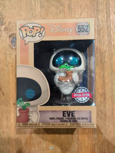 Funko Pop! Disney / Pixar #552- Eve Earthday Special Edition