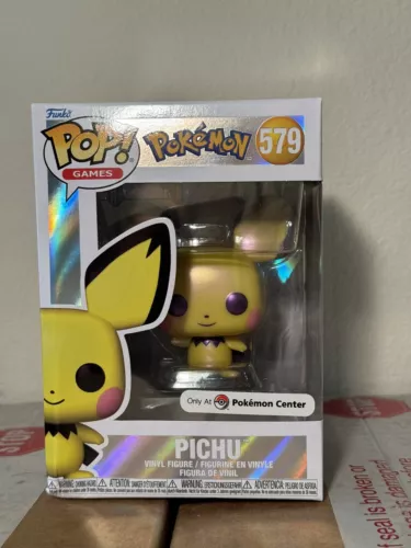 Funko POP! Games Pearlescent Pichu #579 NIB Pokémon Center Exclusive!