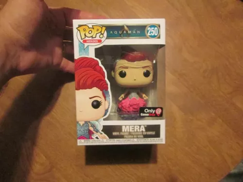 FUNKO POP HEROES AQUAMAN MERA # 250 EXCLUSIVE GAMESTOP