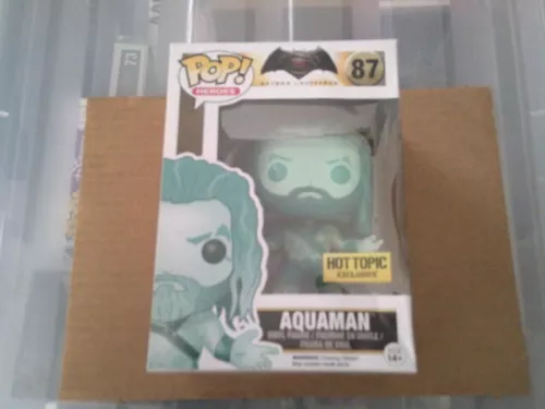 FUNKO POP HOT TOPIC EXCLUSIVE: BATMAN vs SUPERMAN - AQUAMAN #87