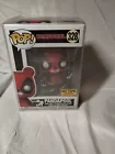 Funko Pop! Marvel - Pandapool - Hot Topic (Exclusive) #328 Deadpool w Protector