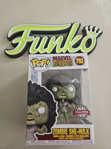 Funko POP! - Marvel Zombies - Zombie She-Hulk - #792. Special Edition