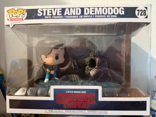 Funko Pop! Moments: Stranger Things - Steve and Demodog #728