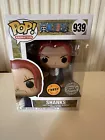 Funko POP! One Piece 939 Shanks Chase + Free Protector Figures