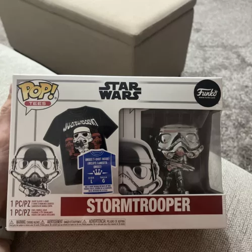 Funko POP! Star Wars #296 Bobble Head Silver Chrome Stormtrooper w/ L T-Shirt