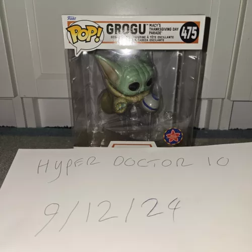 Funko Pop! Star Wars #475 Grogu Macy's Thanksgiving Day Parade Child Mandalorian
