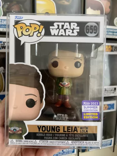 Funko Pop! Star Wars #659 Young Leia with Lola SDCC Limited Edition Obi-Wan Keno