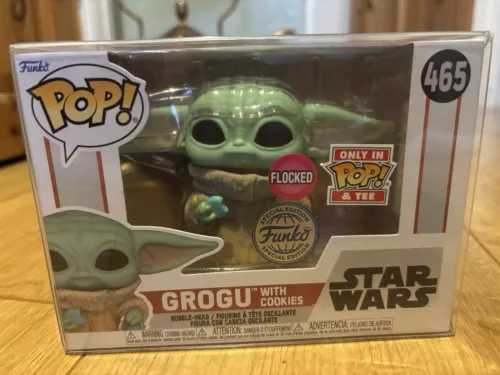 Funko Pop! Star Wars Grogu with Cookies Flocked Special Edition 465 in protector