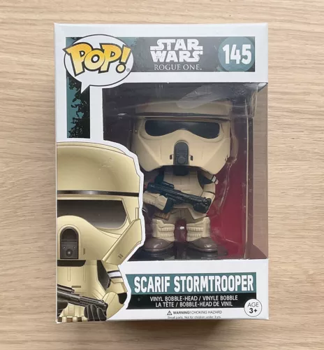 Funko Pop Star Wars Rogue One Scarif Stormtrooper #145 + Protector
