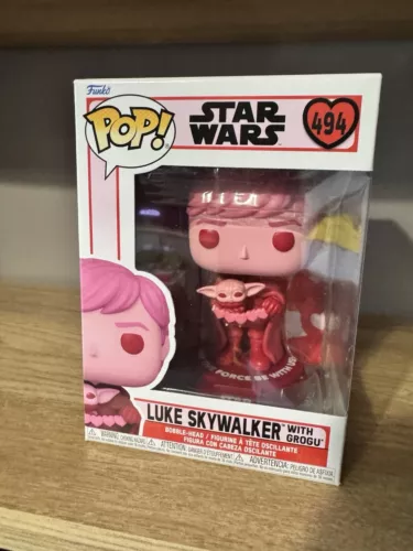 FUNKO POP! STAR WARS: Valentines Edition - Luke Skywalker With Grogu #494