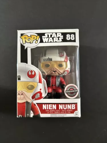 Funko POP! Star Wars - Vaulted/Retired #88 Nien Nunb W/Helmet X-Wing GameStop Ex