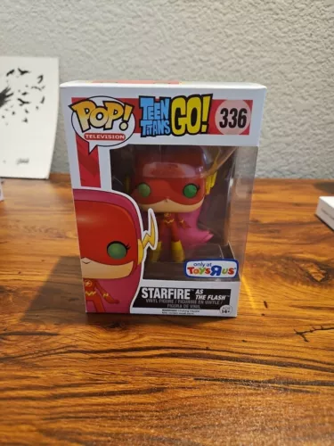 Funko Pop Starfire As The Flash #336 Teen Titans Go Toys R Us Exclusive Flaws