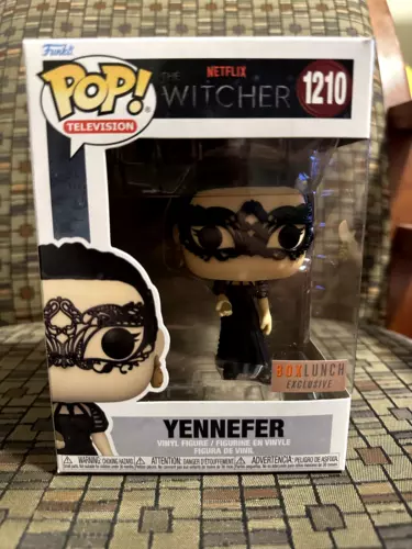 Funko Pop Television 1210 The Witcher Netflix Yennefer Box Lunch Exclusive