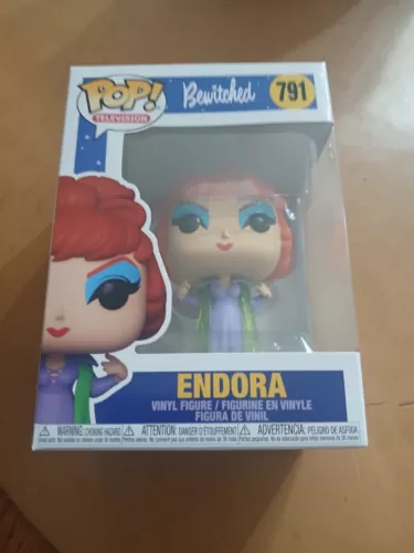 Funko Pop! Television Bewitched #791 Endora Vinyl Figure Vaulted W/barcode