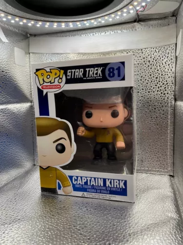 Funko POP! Television Star Trek Captain Kirk #81 Vinyl Figure Funko
