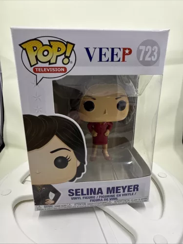 Funko Pop TV Veep #723 Selina Meyer Red Dress NIB