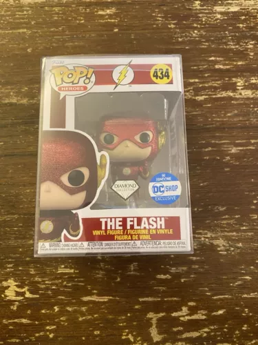 Funko Pop! Vinyl: #434 - DC Comics - The Flash (Diamond Glitter) Limited Edition