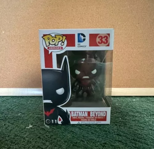 Funko Pop! Vinyl: DC Universe - Batman Beyond #33