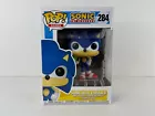 Funko POP Vinyl - Games - Sonic The Hedgehog - Sonic With Emerald - #284