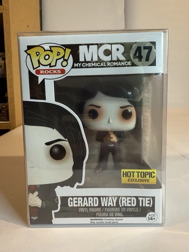 Funko Pop! Vinyl: Gerard Way (w/ Red Tie) - Hot Topic (Exclusive) #47