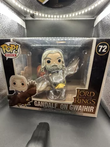 Funko Pop! Vinyl: Lord Of The Rings - Gandalf On Gwaihir #72