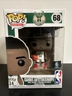 Funko Pop! Vinyl: NBA Milwaukee Bucks - Giannis Antetokounmpo #68 Basketball