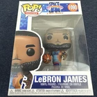 Funko Pop! Vinyl: Space Jam - LeBron James #1090 W/protector