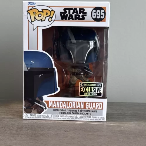 Funko Pop! Vinyl: Star Wars - Mandalorian Guard #695 Exclusive
