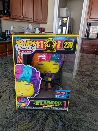Funko Shop Exclusive Pop! Rocks Jimi Hendrix Black Light #239 In Protector MINT