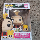 Funko Pop! #1063 Queen of Hearts with King – Disney Alice in Wonderland