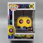 Blacklight Cupcake #381 ~ Funko Pop Five Nights at Freddys GameStop in Protector