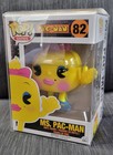 Funko Pop! Games: Pac-Man - Ms. Pac-Man #82 includes pop protector