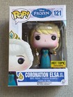 FUNKO POP DISNEY FROZEN CORONATION ELSA #121 HOT TOPIC EXCLUSIVE NEW IN BOX