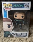 Funko Pop! Vinyl: DC Universe Arrow - Oliver Queen #206
