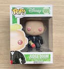 Funko Pop Disney Roger Rabbit Judge Doom #105 + Free Protector