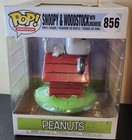 Funko POP! Animation Peanuts Snoopy & Woodstock with Doghouse #856 , New