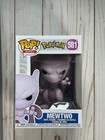 Funko Pop! Pokemon: Mewtwo #581 Vinyl Figure C3