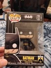Batman 85th Anniversary Batman Bloody Funko Pop! Vinyl Figure #518 w/protector