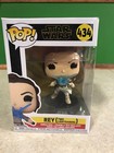 Funko POP! Star Wars REY TWO LIGHTSABERS 434