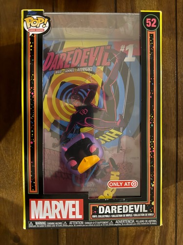 FUNKO POP! COLLECTIBLE  DAREDEVIL FIGURE W/COMIC COVER  TARGET EXCLUSIVE #52