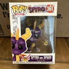 Funko POP! Games: Spyro - Spyro and Sparx #361 with .35mm Protector