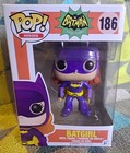 Batgirl Pop 186 - Classic Batman Funko Pop! 2017 - Vaulted + Protector