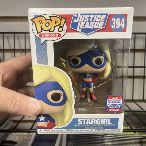 Stargirl - Justice League Funko Pop #394 - 2021 Summer Virtual Funkon 5000pc LE